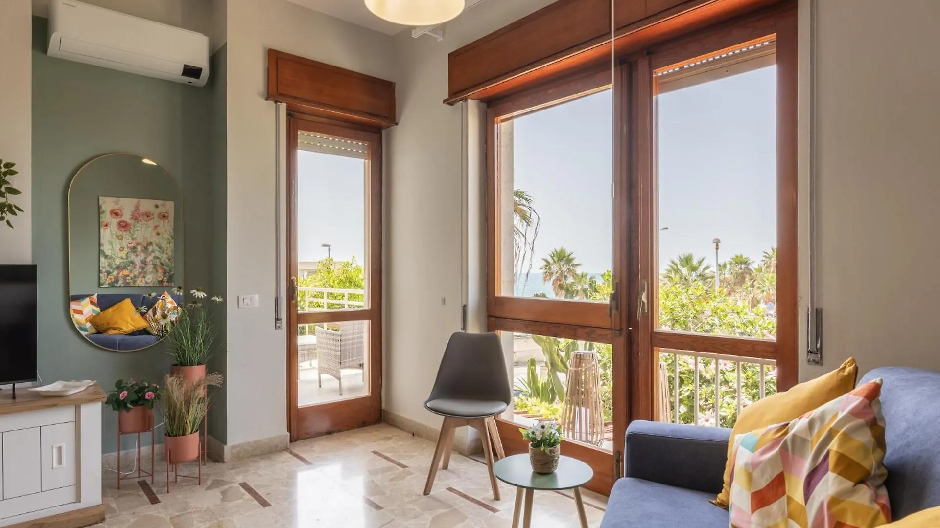 아파트 Terranova Home Vista Mare 산리온