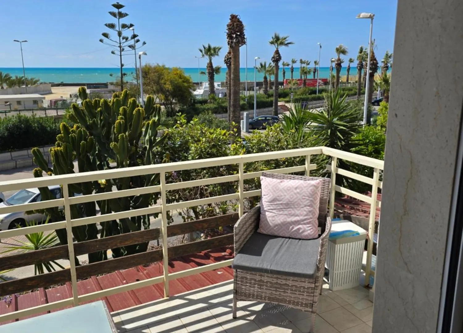 아파트 Terranova Home Vista Mare 산리온